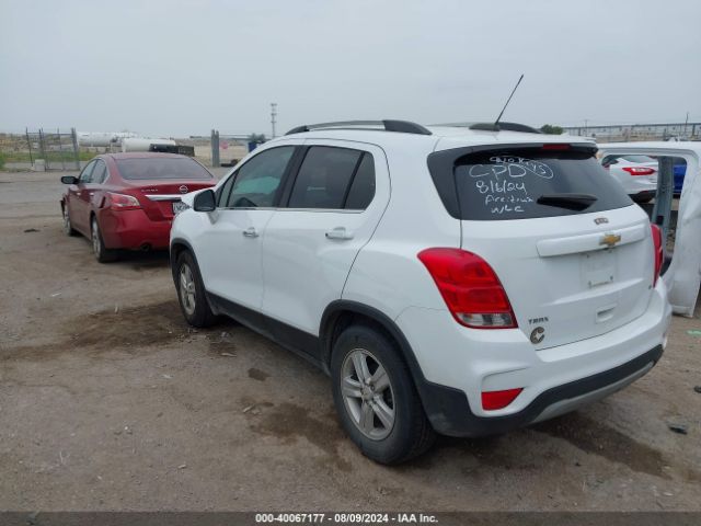 Photo 2 VIN: KL7CJLSB0JB645700 - CHEVROLET TRAX 