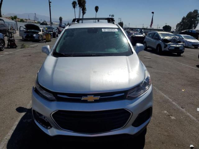 Photo 4 VIN: KL7CJLSB0JB690409 - CHEVROLET TRAX 1LT 