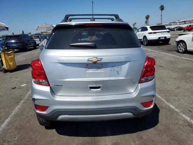 Photo 5 VIN: KL7CJLSB0JB690409 - CHEVROLET TRAX 1LT 