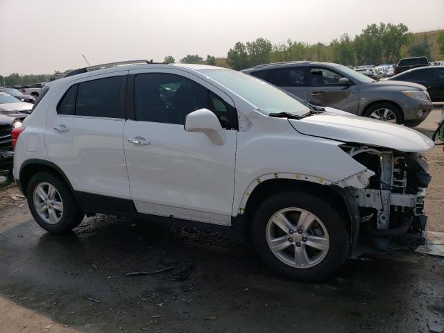 Photo 3 VIN: KL7CJLSB0JB693827 - CHEVROLET TRAX 1LT 