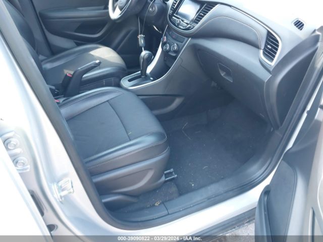 Photo 4 VIN: KL7CJLSB0MB325703 - CHEVROLET TRAX 