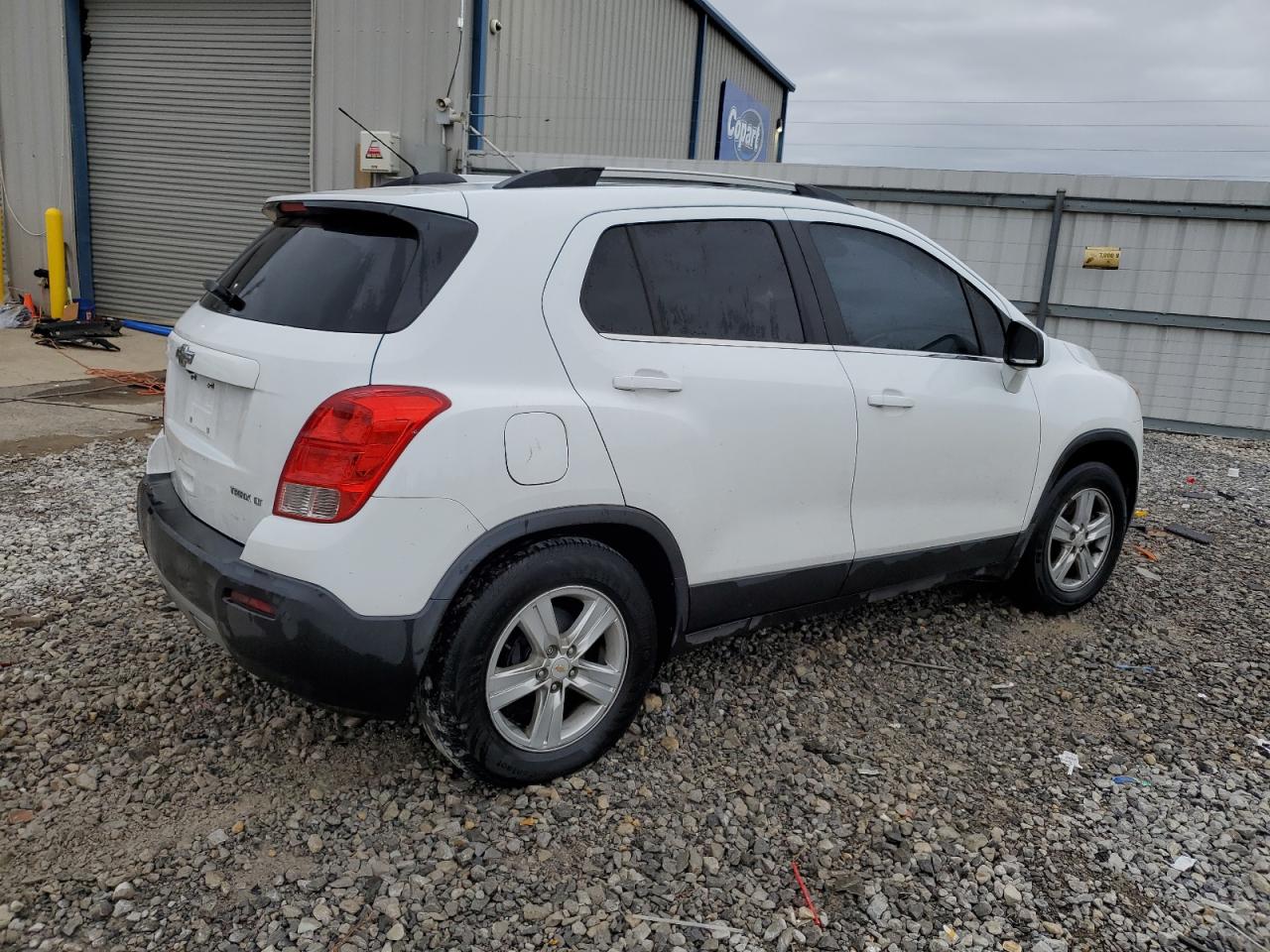 Photo 2 VIN: KL7CJLSB1GB571079 - CHEVROLET TRAX 