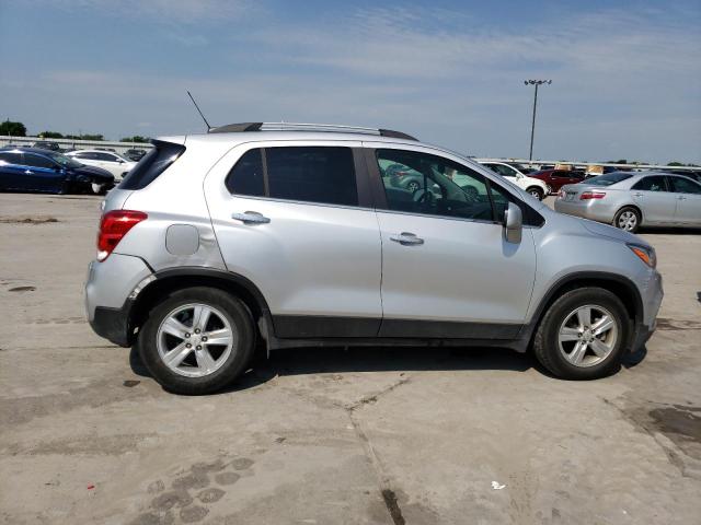 Photo 2 VIN: KL7CJLSB1JB647438 - CHEVROLET TRAX 1LT 