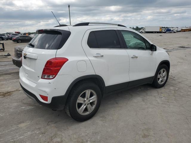 Photo 2 VIN: KL7CJLSB1JB649478 - CHEVROLET TRAX 1LT 