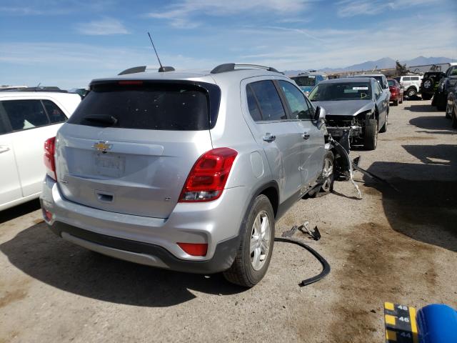 Photo 3 VIN: KL7CJLSB1JB675143 - CHEVROLET TRAX 1LT 