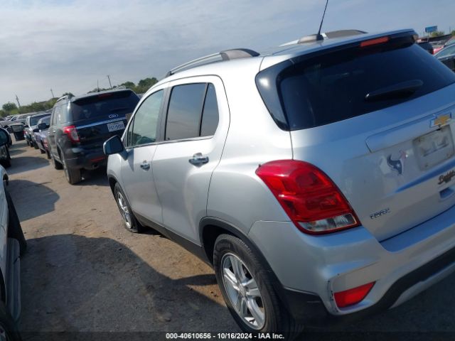 Photo 2 VIN: KL7CJLSB1KB890765 - CHEVROLET TRAX 