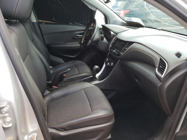 Photo 4 VIN: KL7CJLSB1KB959289 - CHEVROLET TRAX 1LT 