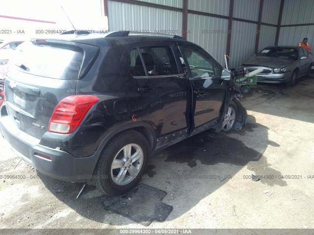 Photo 3 VIN: KL7CJLSB2FB068661 - CHEVROLET TRAX 