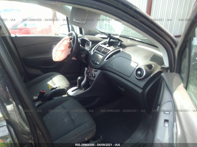 Photo 4 VIN: KL7CJLSB2FB068661 - CHEVROLET TRAX 