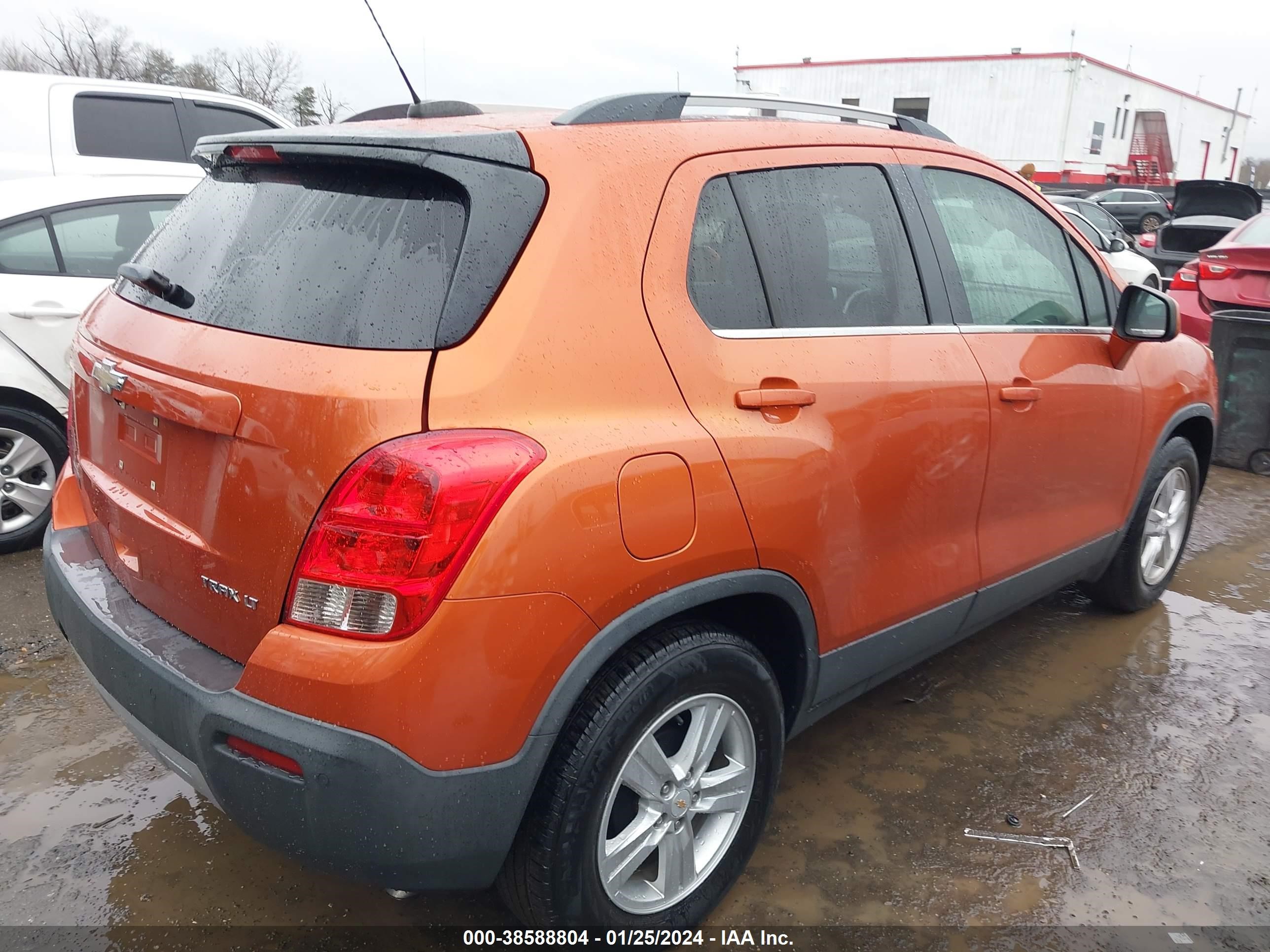 Photo 3 VIN: KL7CJLSB2FB225900 - CHEVROLET TRAX 