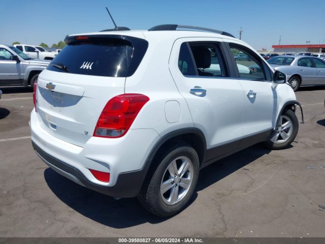 Photo 3 VIN: KL7CJLSB2JB513375 - CHEVROLET TRAX 