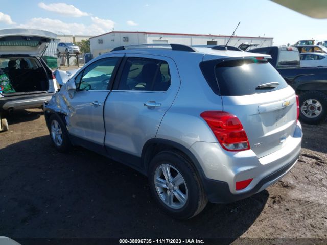 Photo 2 VIN: KL7CJLSB2JB631975 - CHEVROLET TRAX 