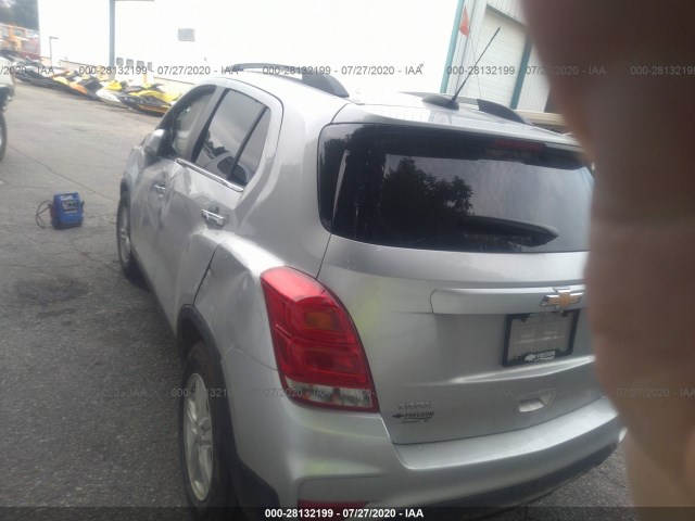 Photo 2 VIN: KL7CJLSB2JB676950 - CHEVROLET TRAX 