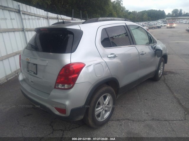 Photo 3 VIN: KL7CJLSB2JB676950 - CHEVROLET TRAX 