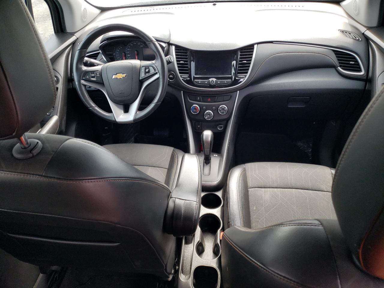 Photo 7 VIN: KL7CJLSB2KB759098 - CHEVROLET TRAX 