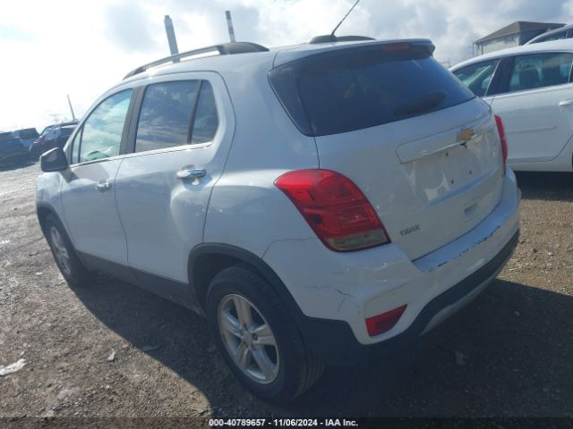 Photo 2 VIN: KL7CJLSB3HB221647 - CHEVROLET TRAX 