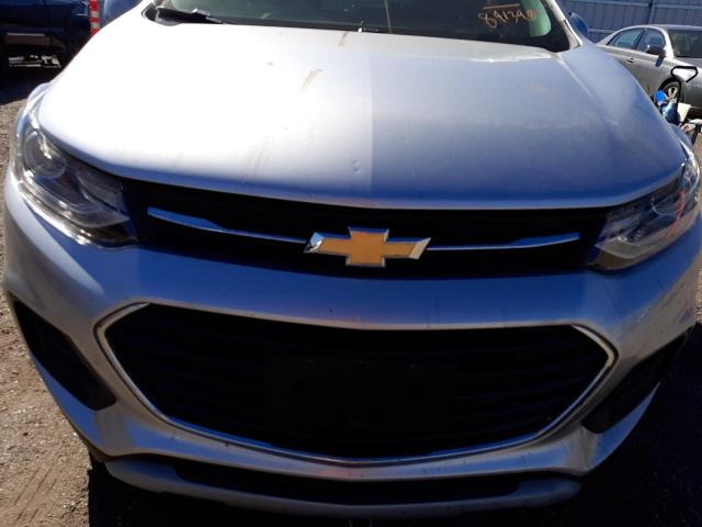 Photo 8 VIN: KL7CJLSB3KB841390 - CHEVROLET TRAX 1LT 