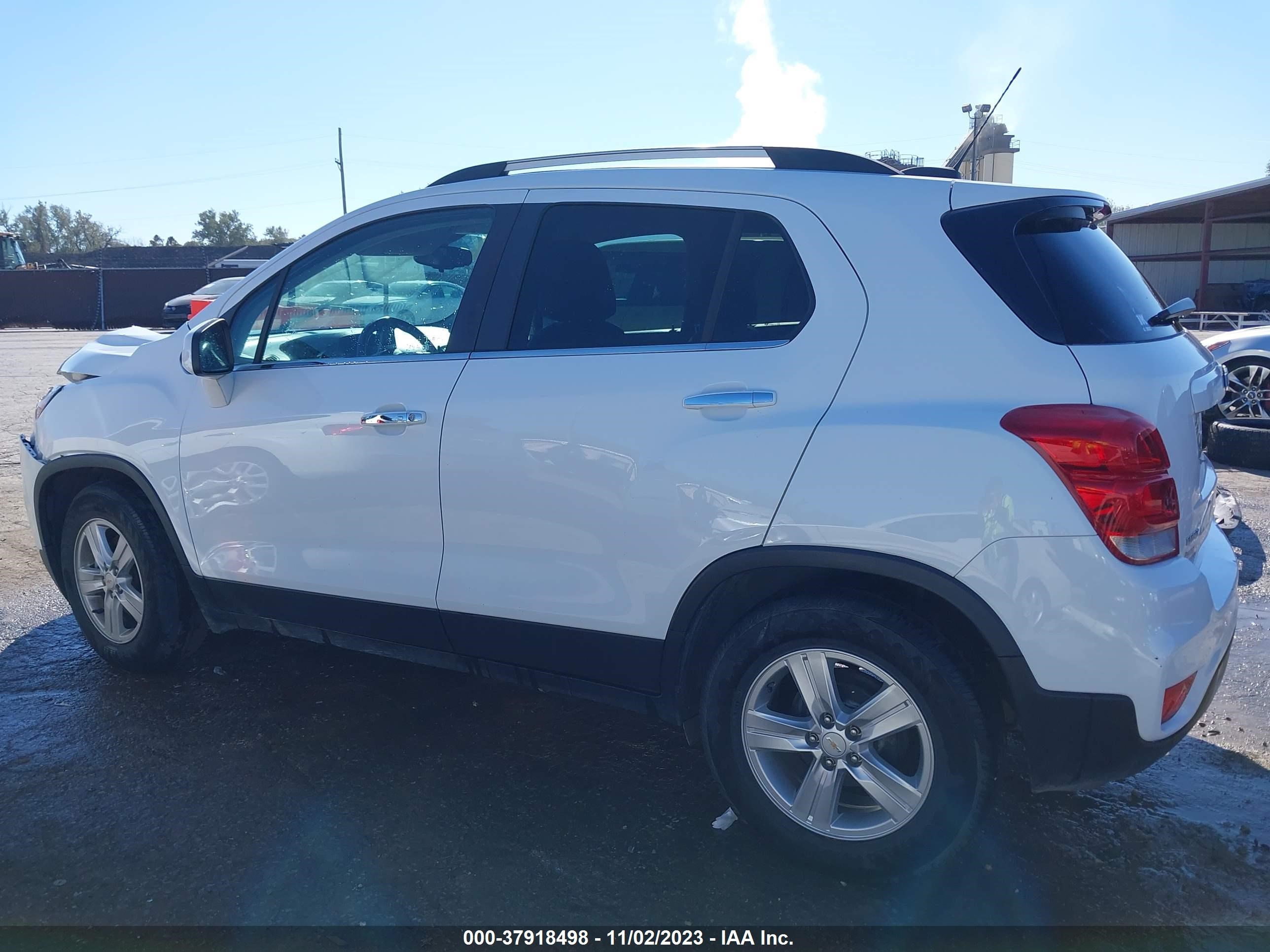 Photo 13 VIN: KL7CJLSB3KB963909 - CHEVROLET TRAX 