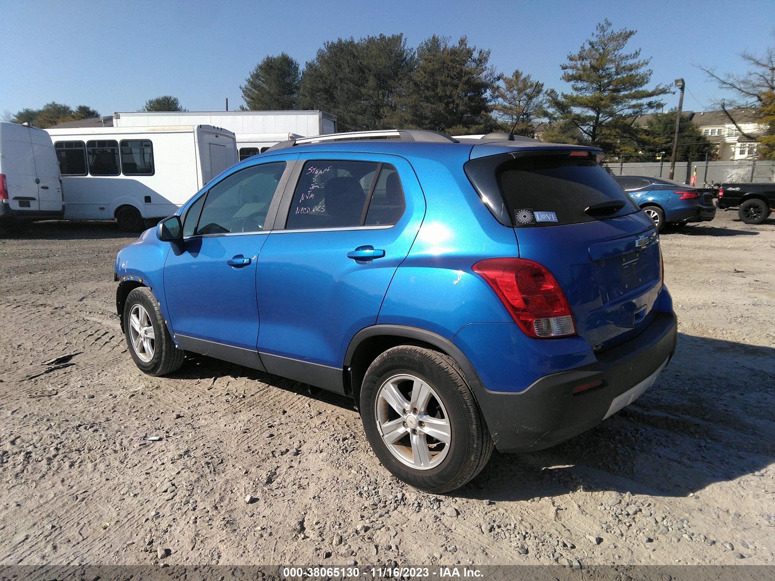 Photo 2 VIN: KL7CJLSB4FB117584 - CHEVROLET TRAX 