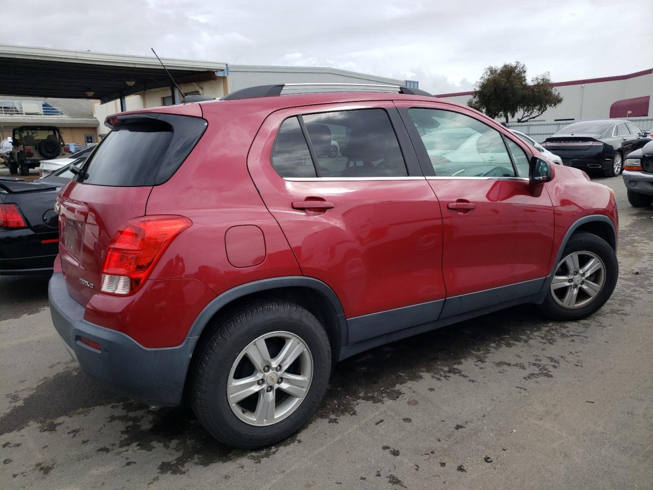 Photo 2 VIN: KL7CJLSB4FB175209 - CHEVROLET TRAX 