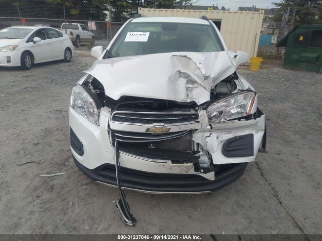 Photo 5 VIN: KL7CJLSB4GB664064 - CHEVROLET TRAX 