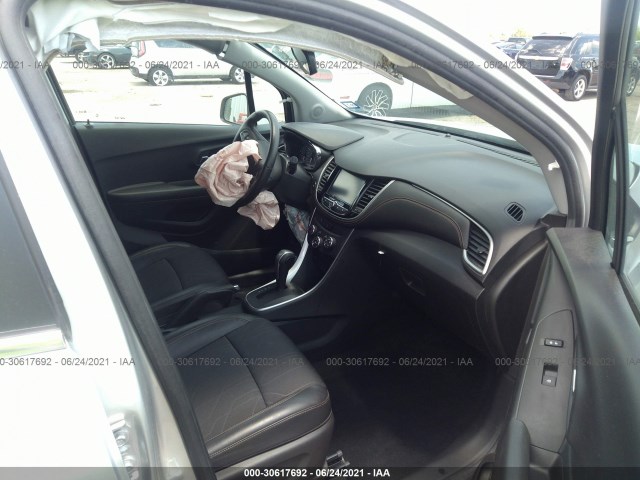 Photo 4 VIN: KL7CJLSB4HB239817 - CHEVROLET TRAX 