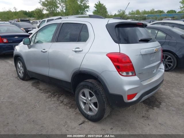 Photo 2 VIN: KL7CJLSB4JB658997 - CHEVROLET TRAX 