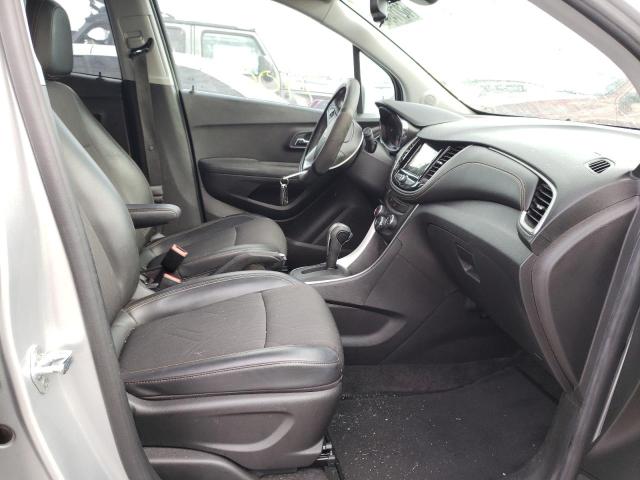 Photo 4 VIN: KL7CJLSB4KB815400 - CHEVROLET TRAX 1LT 