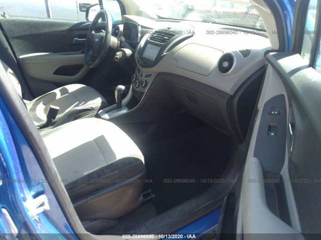 Photo 4 VIN: KL7CJLSB5FB058108 - CHEVROLET TRAX 