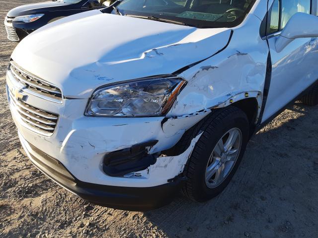 Photo 8 VIN: KL7CJLSB5GB633888 - CHEVROLET TRAX 1LT 