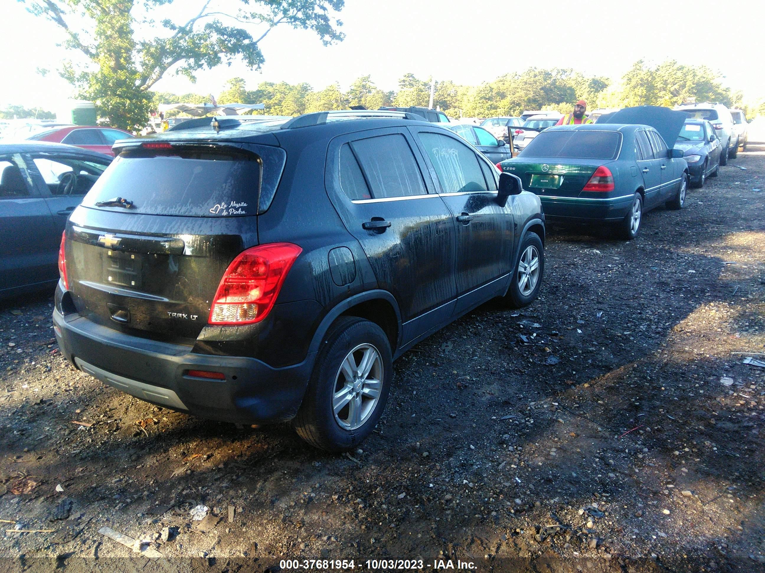 Photo 3 VIN: KL7CJLSB5GB706497 - CHEVROLET TRAX 