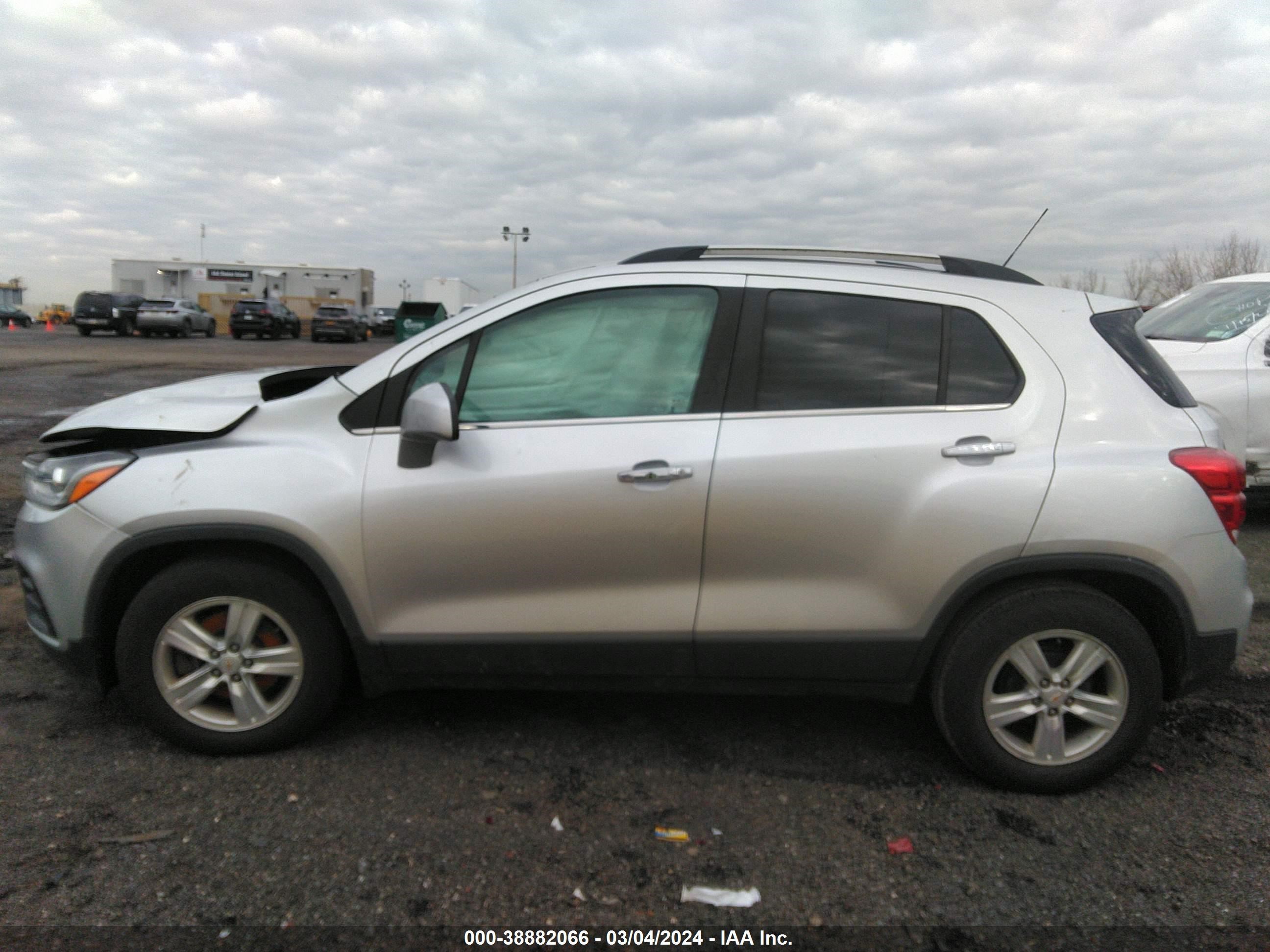 Photo 12 VIN: KL7CJLSB5HB170636 - CHEVROLET TRAX 