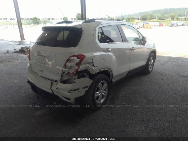 Photo 3 VIN: KL7CJLSB5KB768412 - CHEVROLET TRAX 