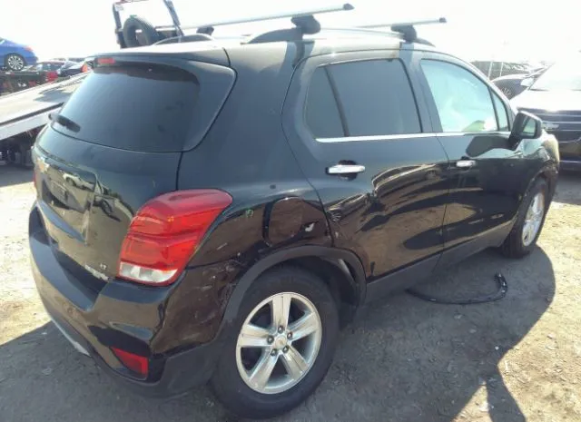 Photo 3 VIN: KL7CJLSB5KB906269 - CHEVROLET TRAX 