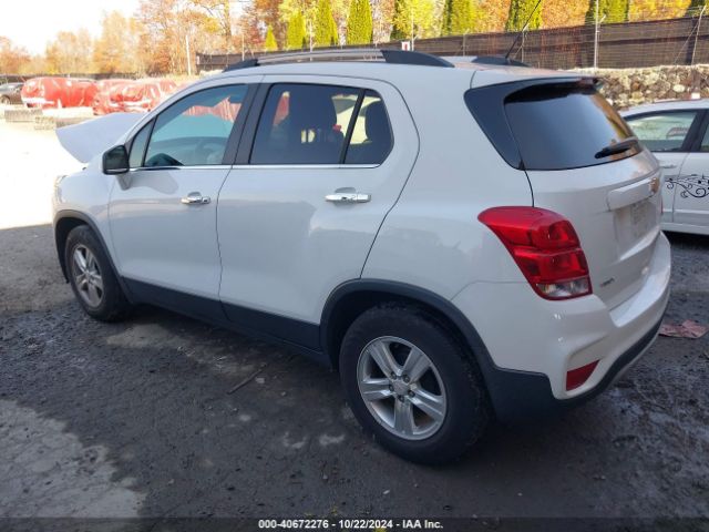 Photo 2 VIN: KL7CJLSB6JB598835 - CHEVROLET TRAX 