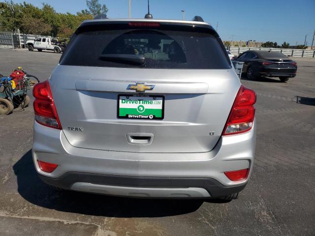 Photo 5 VIN: KL7CJLSB6JB675025 - CHEVROLET TRAX 1LT 