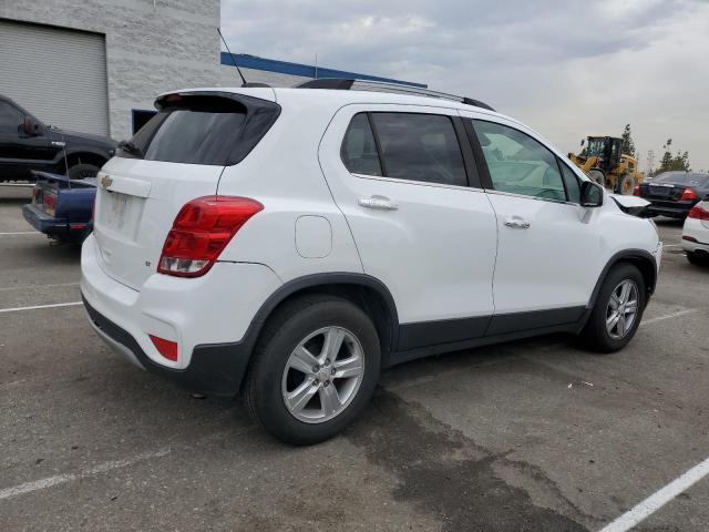 Photo 2 VIN: KL7CJLSB6JB676854 - CHEVROLET TRAX 1LT 