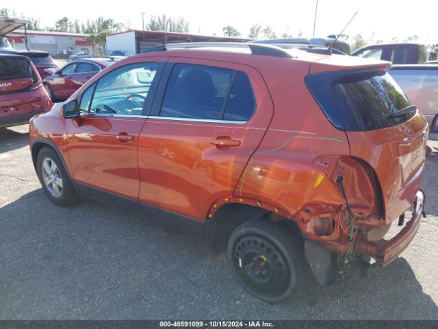 Photo 2 VIN: KL7CJLSB7FB261257 - CHEVROLET TRAX 