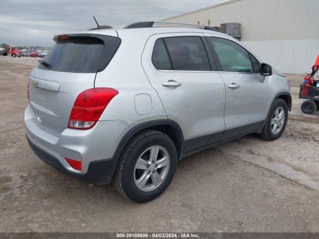 Photo 3 VIN: KL7CJLSB7JB724488 - CHEVROLET TRAX 