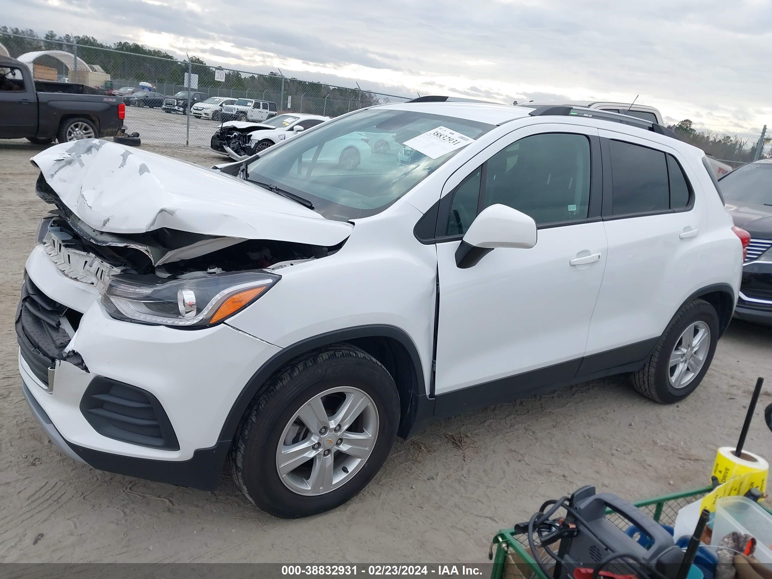 Photo 13 VIN: KL7CJLSB7MB330428 - CHEVROLET TRAX 