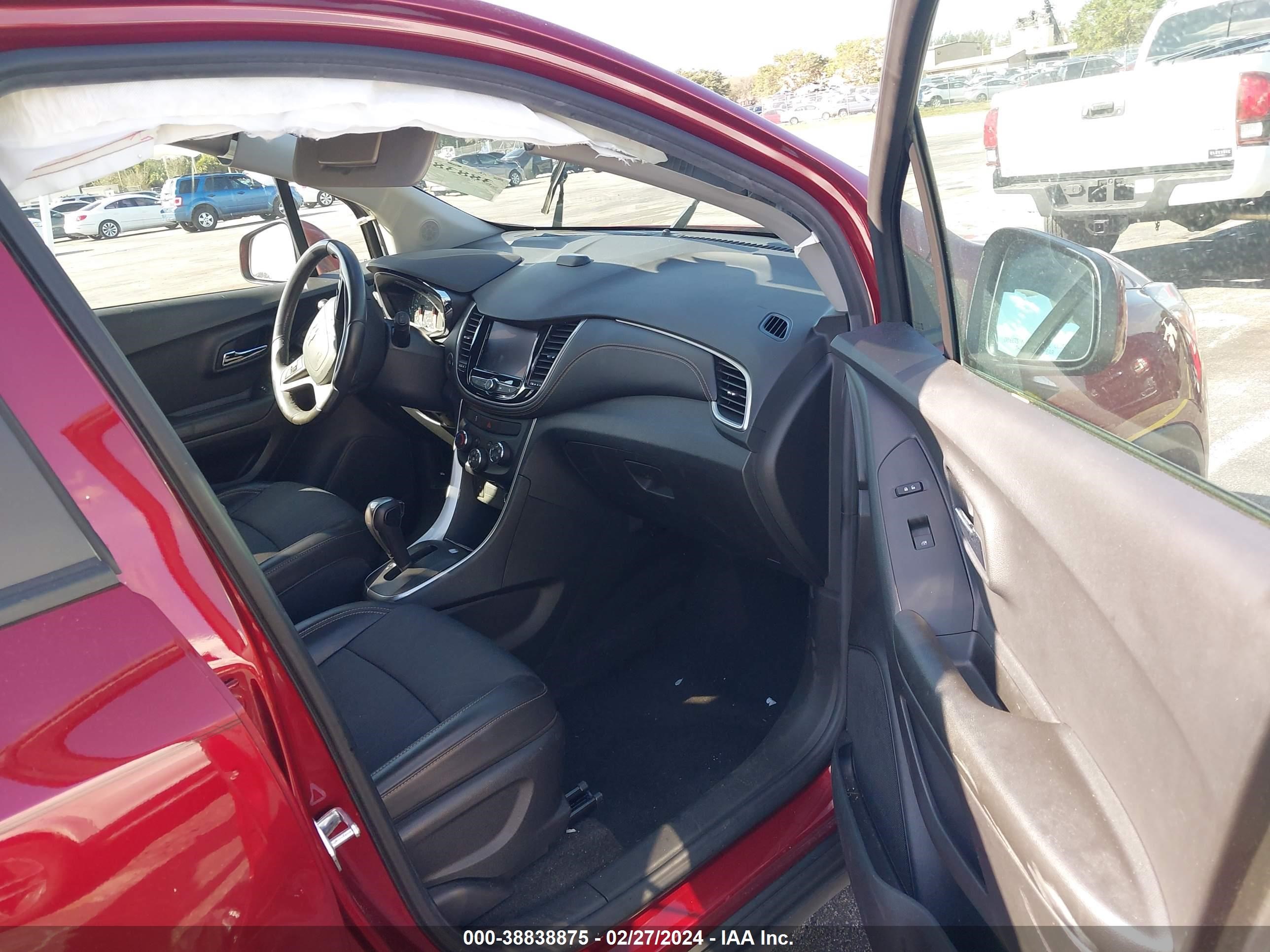 Photo 4 VIN: KL7CJLSB7MB347701 - CHEVROLET TRAX 