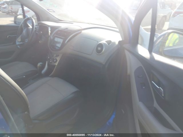 Photo 4 VIN: KL7CJLSB8GB690506 - CHEVROLET TRAX 