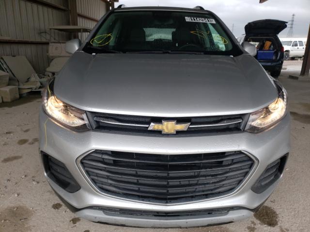 Photo 8 VIN: KL7CJLSB8JB545523 - CHEVROLET TRAX 1LT 