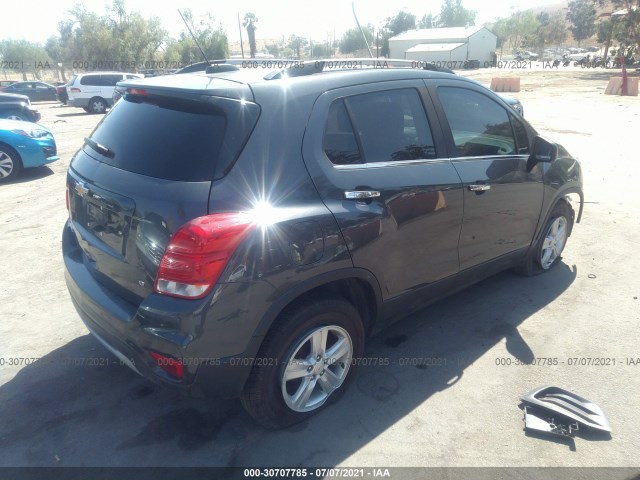 Photo 3 VIN: KL7CJLSB8JB629194 - CHEVROLET TRAX 