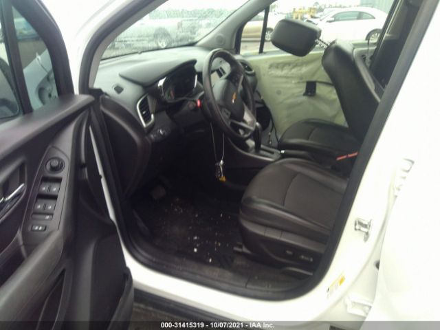 Photo 4 VIN: KL7CJLSB8JB682803 - CHEVROLET TRAX 