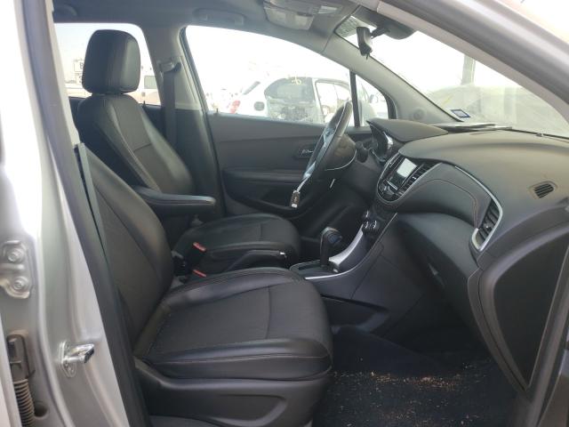 Photo 4 VIN: KL7CJLSB8KB886938 - CHEVROLET TRAX 1LT 