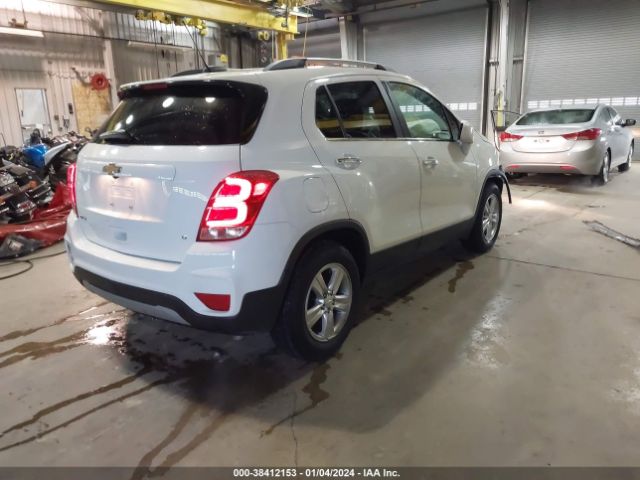 Photo 3 VIN: KL7CJLSB8KB912566 - CHEVROLET TRAX 