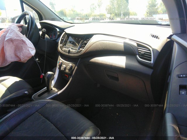 Photo 4 VIN: KL7CJLSB9JB677139 - CHEVROLET TRAX 