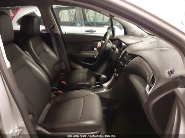 Photo 4 VIN: KL7CJLSB9KB893025 - CHEVROLET TRAX 