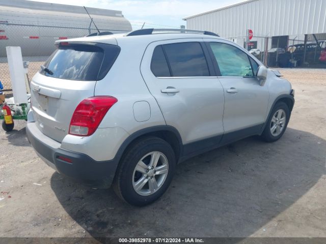 Photo 3 VIN: KL7CJLSBXFB067192 - CHEVROLET TRAX 